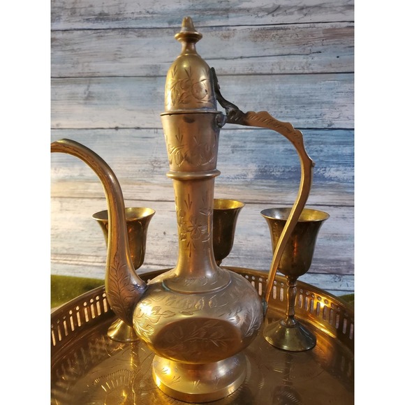 8 piece Vintage Etched Brass Turkish Coffee Set Made in India - Picture 3 of 7